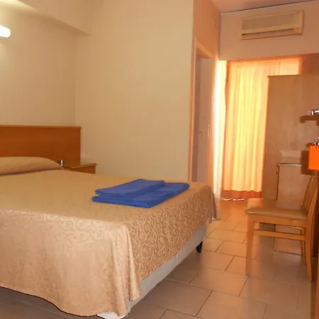 Hotel Denis Nicosia