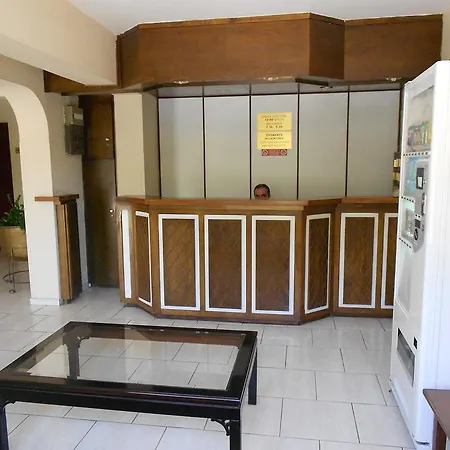 丹尼斯酒店